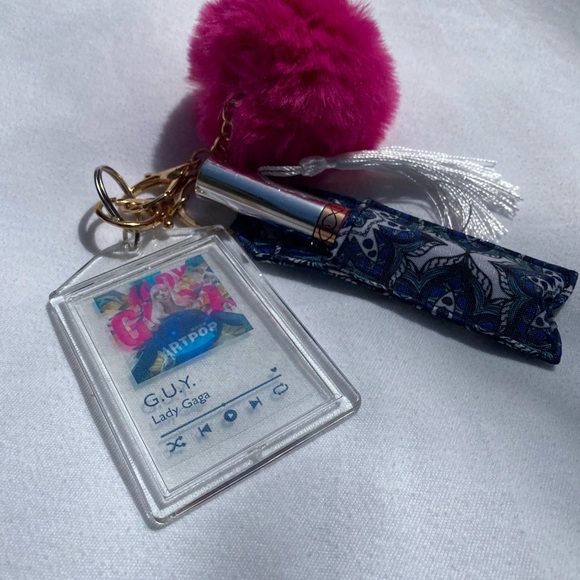 Spotify Custom Keychain - Picture 11 of 11